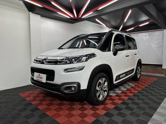 CITROËN AIRCROSS 1.6 VTI 120 FLEX SHINE EAT6 CITROËN AIRCROSS 1.6 VTI 120 FLEX SHINE EAT6